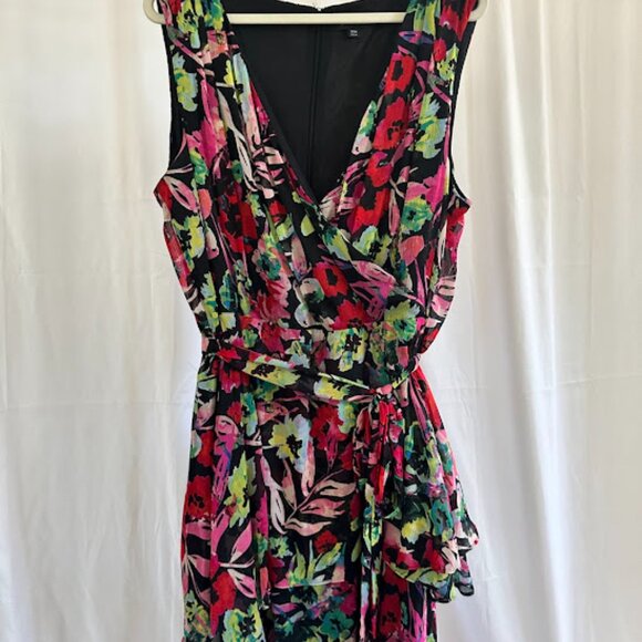 Tahari ASL Women's Plus 24W bright floral wrap front dress with ruffled skirt - Picture 11 of 13